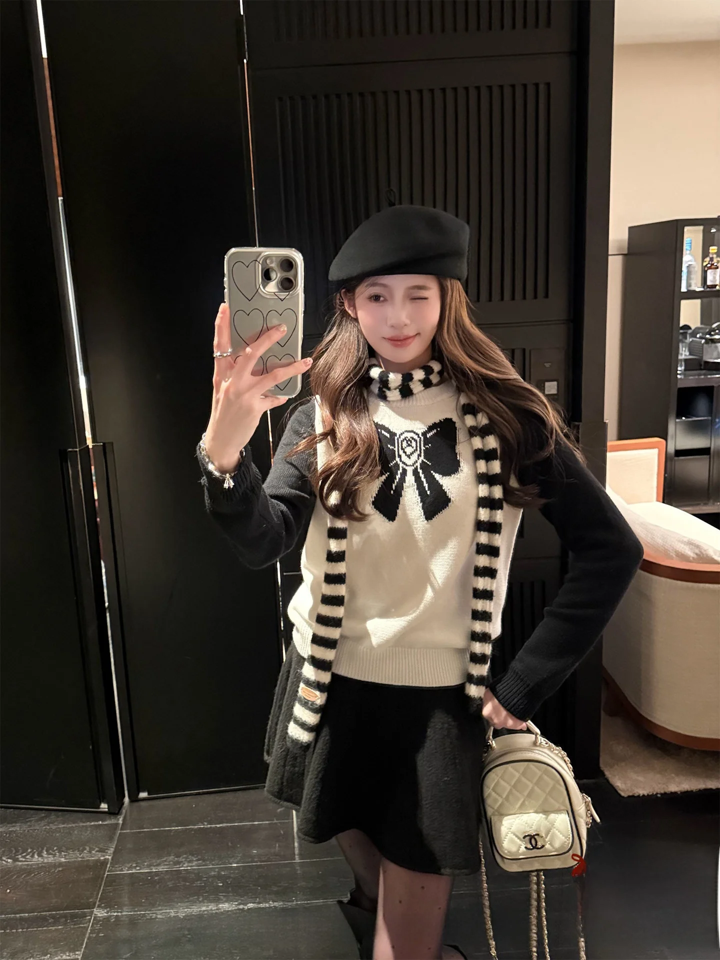 

Fashionable Knitted Sweater with Knot Splicing round Neck Winter Elegant Style for Women Holiday Gift Ski Season