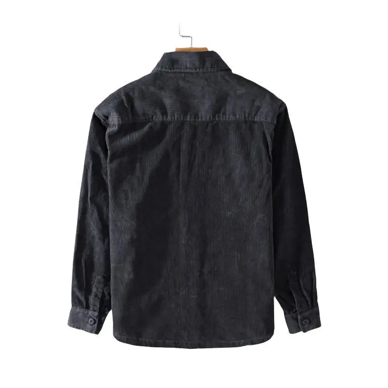 Jesienno-zimowe solidne kolorowa bawełniana 100% koszule męskie sztruksowe ubrania Casual Slim Fit z wieloma kieszeniami klapy męskie z długim