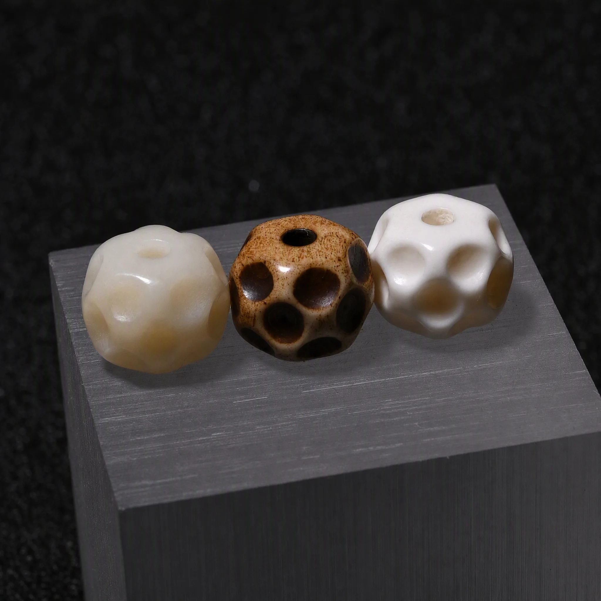 GZ112 20PCS Yak Bone Prayer Beads Meteor Crater Beads Loose Beads Jewels for Making Handmade DIY Bracelets 9/10/12mm Hole 2mm