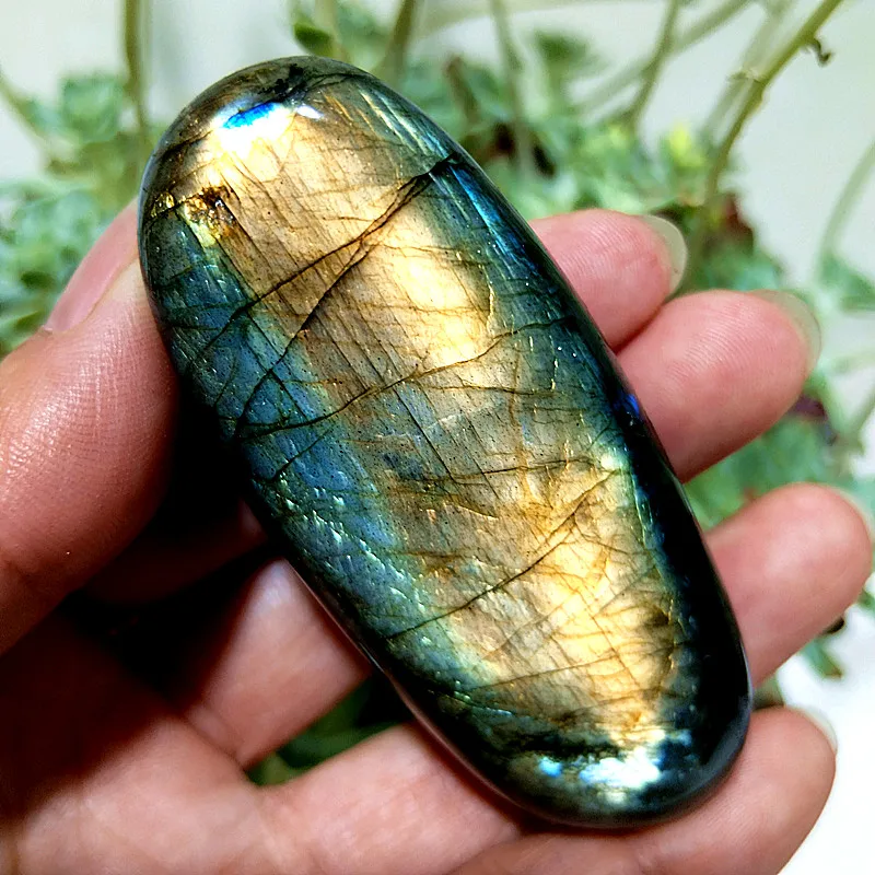 Natural Stones Labradorit Golden Guardian Palm Stone Spiritual Meditation Healing Yoga Exercise Feng Shui Crystal Room Ornaments view 5