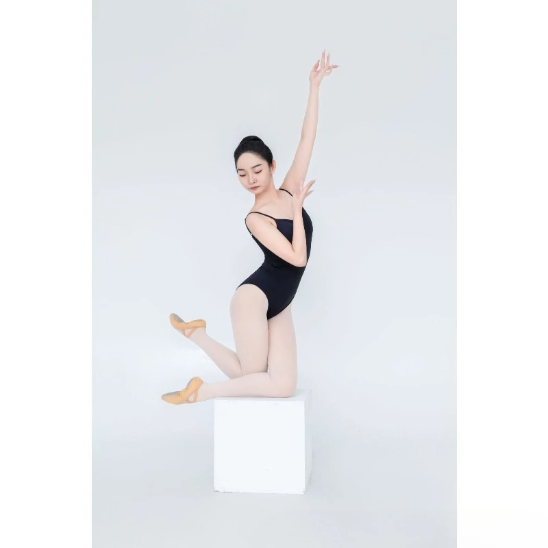大人用バレエ練習着 レディース サスペンダーボディスーツ ハイヒップ バックレス体操服