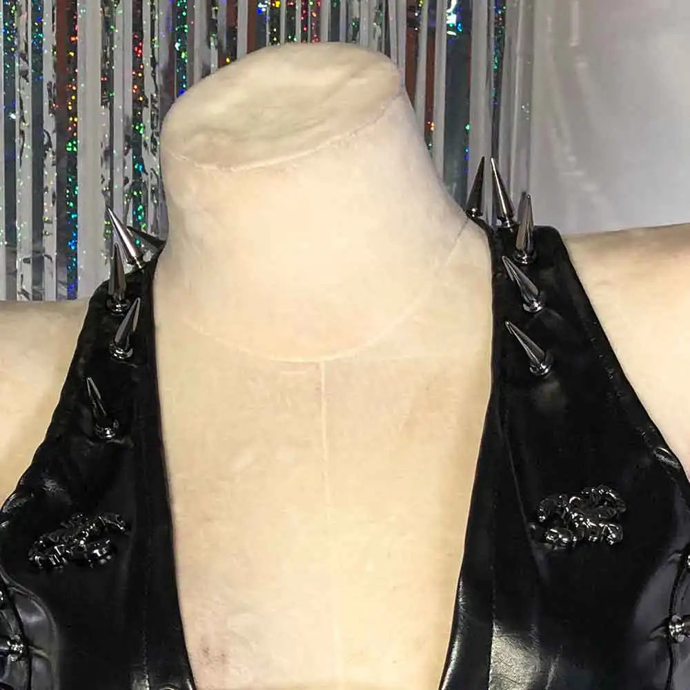 

Goth Gothic Tank Hip Hop Y2K TOPS Grunge Harajuku Teen Eco 90s Emo E-Girls Skull Hand Made DIY Kawaii Punk Rock Studded Rivet