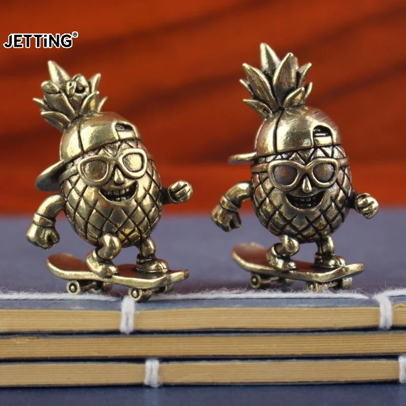 Brass Skateboarding Pineapple Figurine Cute Cartoon Design Vintage Finish Perfect For Home Desk Decor Gifts