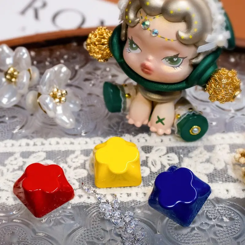 Four Leaf Clover Heart Star Shaped Aluminum Alloy Keycaps Metal Baked Paint Cnc Machining Customized Mechanical Keyboard Keycaps