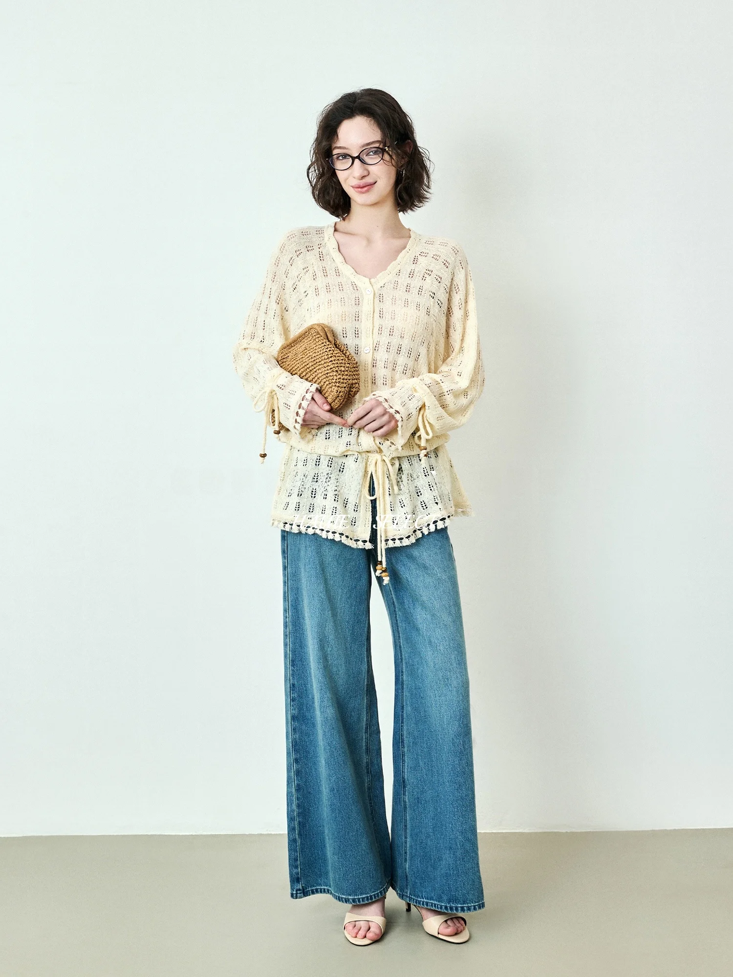 

Ele Loose Long Sve V-Ne Single Button Hollow out Women's Top Sli Slimming Versatile Wide Fit Lace irt