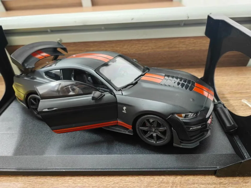 Maisto 2020 Ford Mustang Shelby Gt500 Sports Car Die Casting Alloy Car Model Collection Decoration Gift Children's Gift