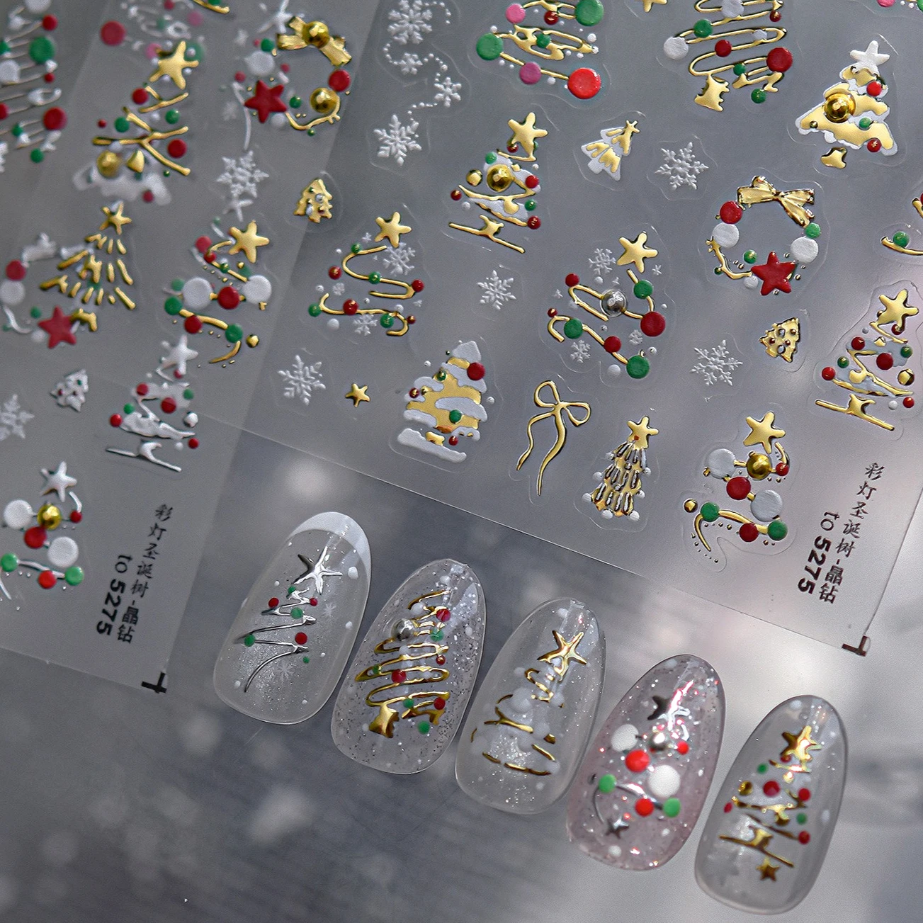 ฤดูหนาวต้นคริสต์มาสหมี Apple Dog House เทียนพวงหรีด Snowman Star Snowflake Santa Claus คริสตัลบอลสติ๊กเกอร์เล็บ Decal