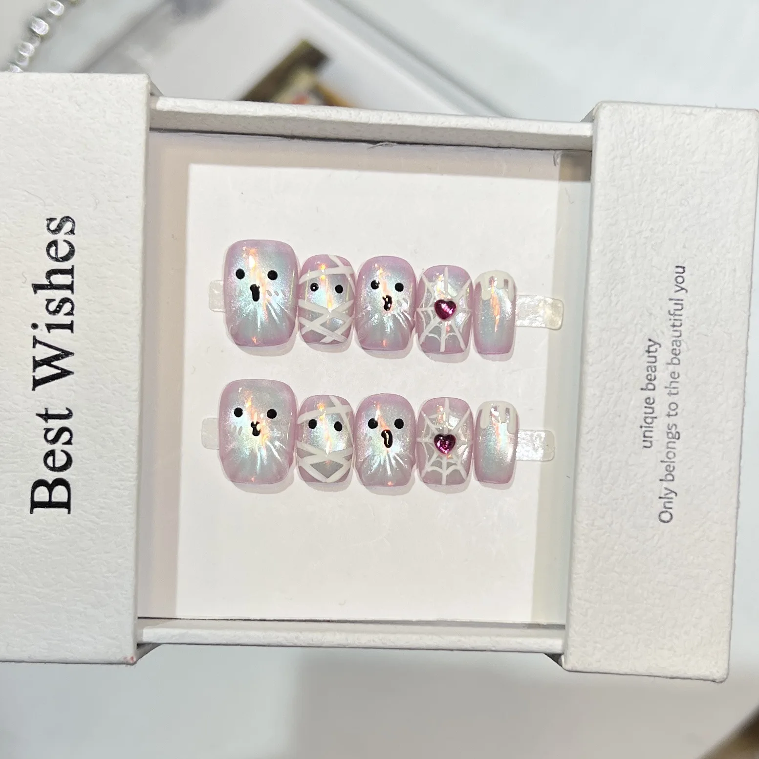 10 قطعة الصحافة القصيرة اليدوية على الأظافر لامعة عيون القط هالوين الكرتون شبح تصميم Y2K الأظافر كاذبة يمكن ارتداؤها رسومات أظافر التوابل الفتيات #2