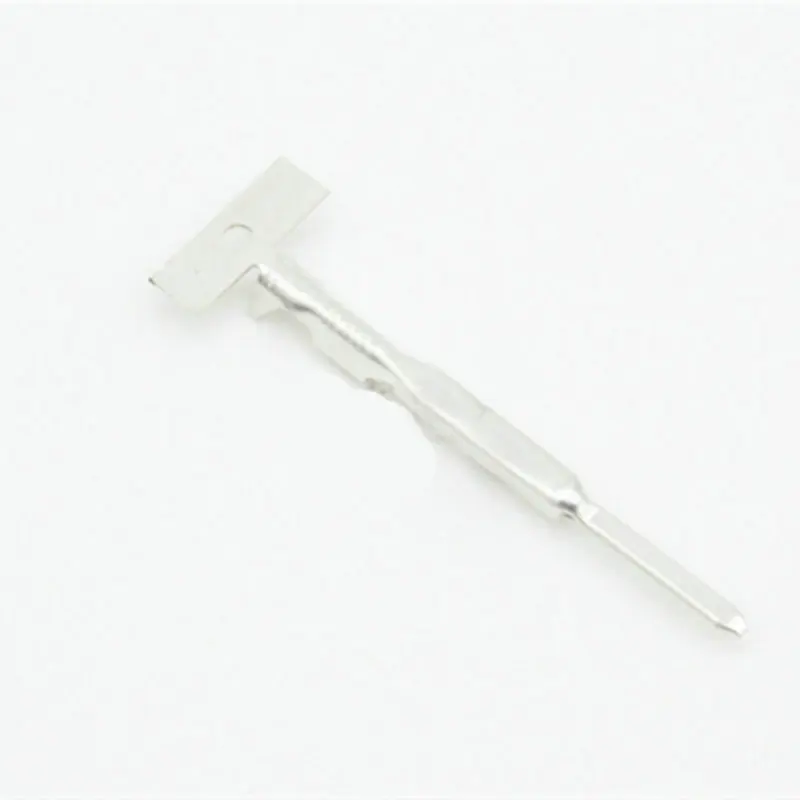 200PCS Original genuine Connector 8230-5752 male terminal For Car Smart Electronic Devices Automobile 100% brand new