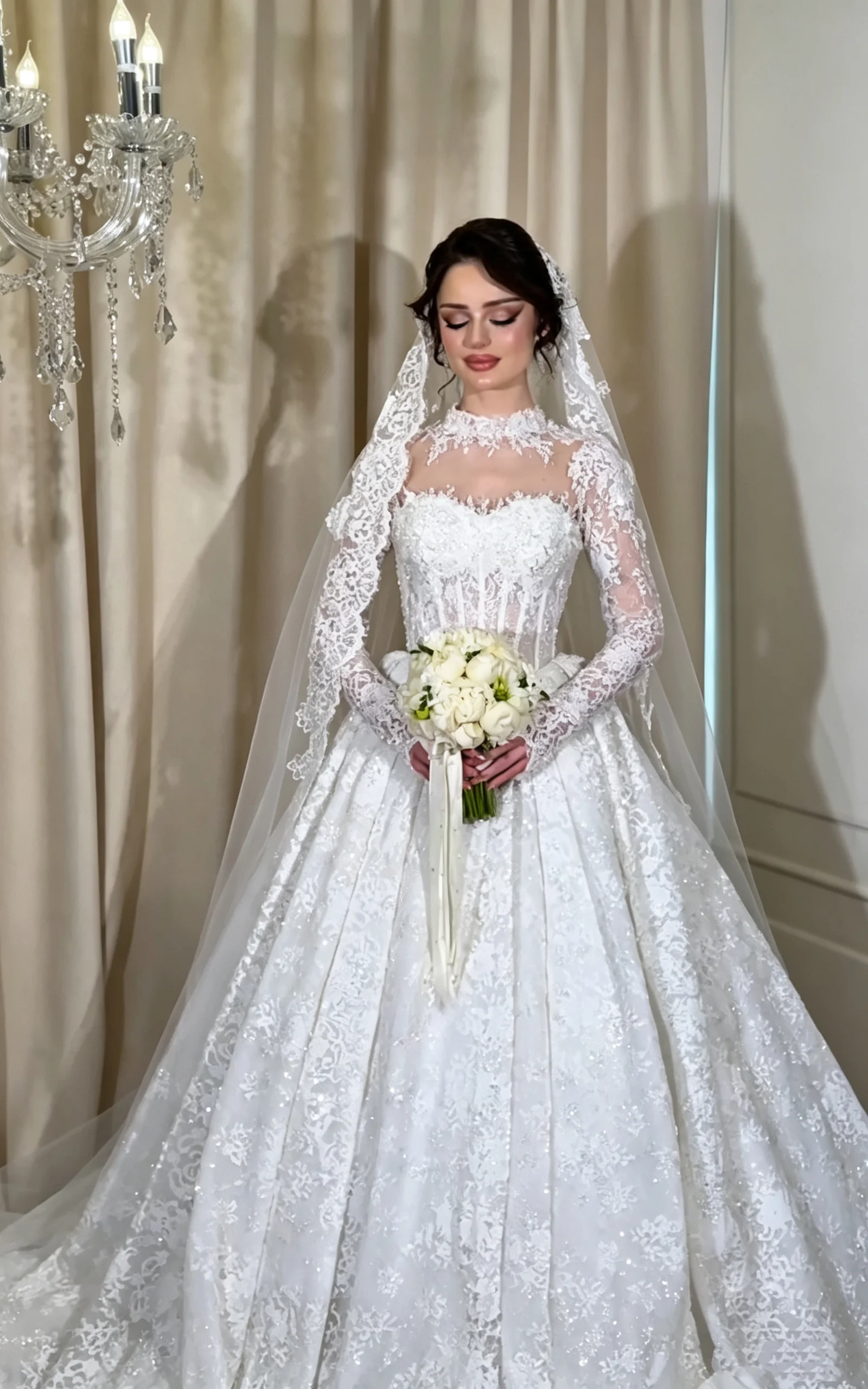 Custom Retro High Neck Long Sleeve Lace Wedding Dress Transparent Tight corset 3D Flower Bride Dress Church Train Dance Dress