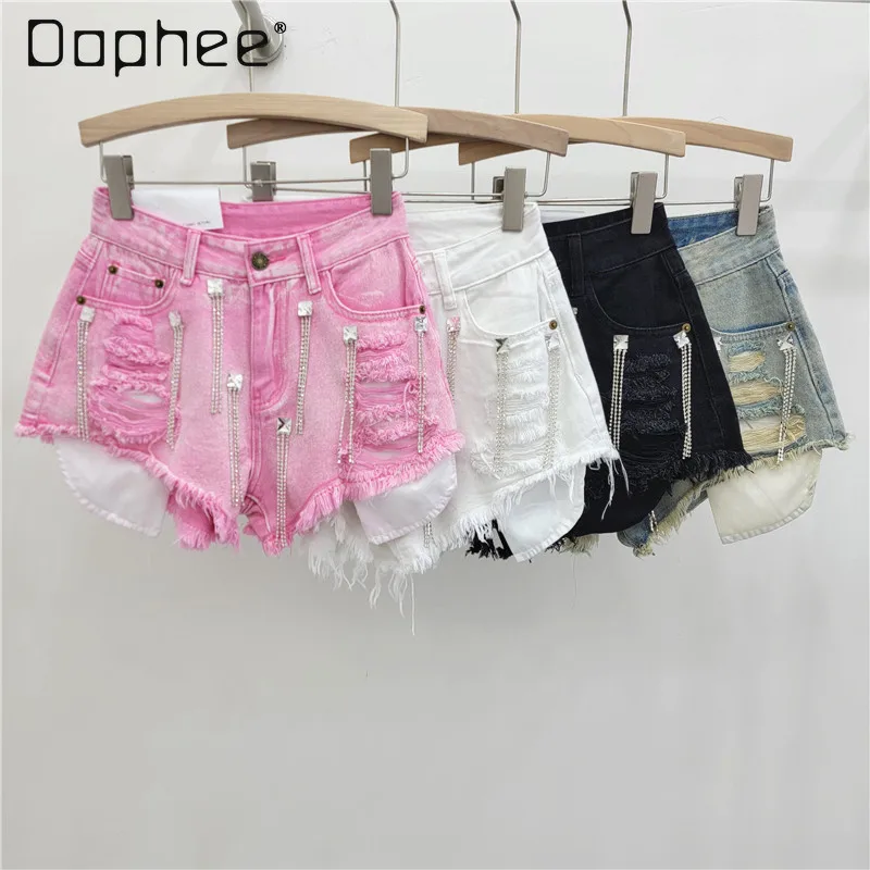 

2024 Summer Street Style Sexy Girl Tassel Rhinestone Chain Ripped Frayed Three Points Denim Shorts Fashion Pink Shorts for Women