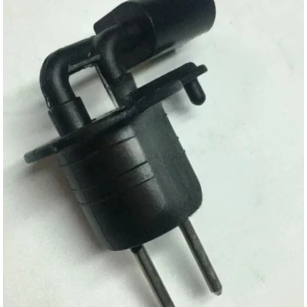 

For Mercedes Benz W204 W253 W213 W221 S350 E300 2007-2019 Windshield Washer Reservoir Coolant Expansion Tank Fluid Level Sensor