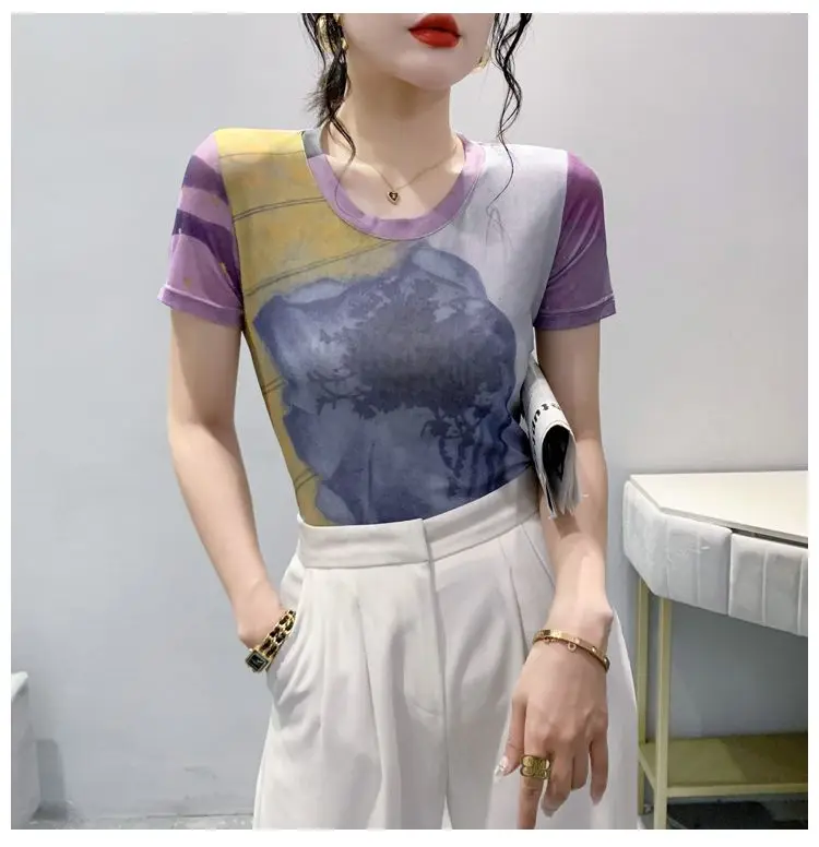 Nieuwe zomer slanke mesh positionering bloem modieus shirt met ronde hals en korte mouwen damesbasisshirt