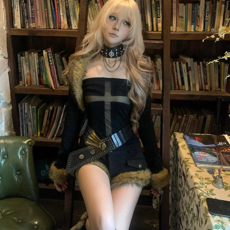 Punk Dark Gothic Sweet Cool Sexy Women's Clothing Original Design Autumn Winter Hot Girl Rivet Furry Spliccing Shorts Ladies