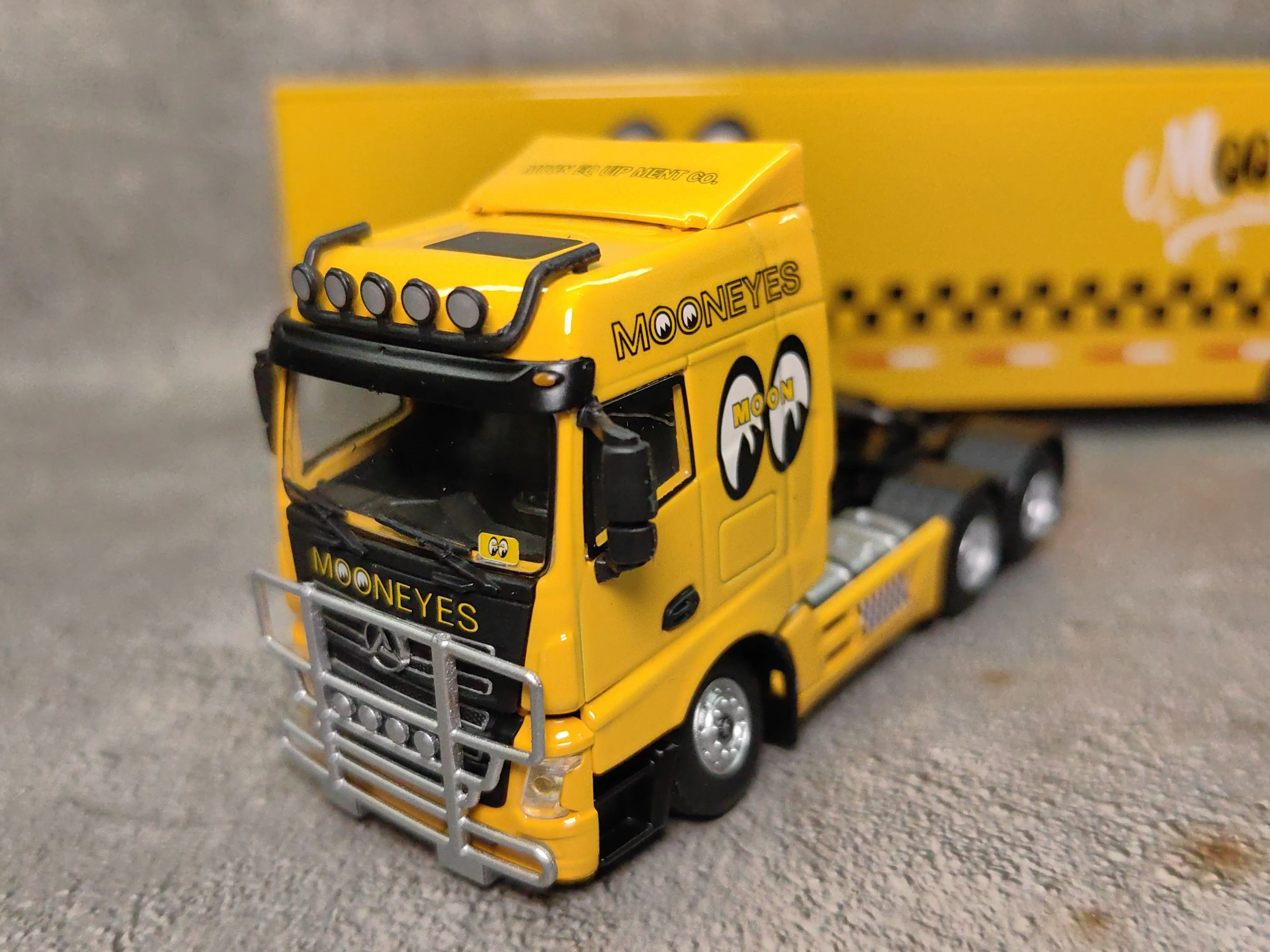 Modèle de voiture en alliage moulé sous pression, échelle 1:64, VW Rack, Moon-Eye, Wide-Body, Modified Travel Van, Drag Scalp Truck, Collection Toy Gift