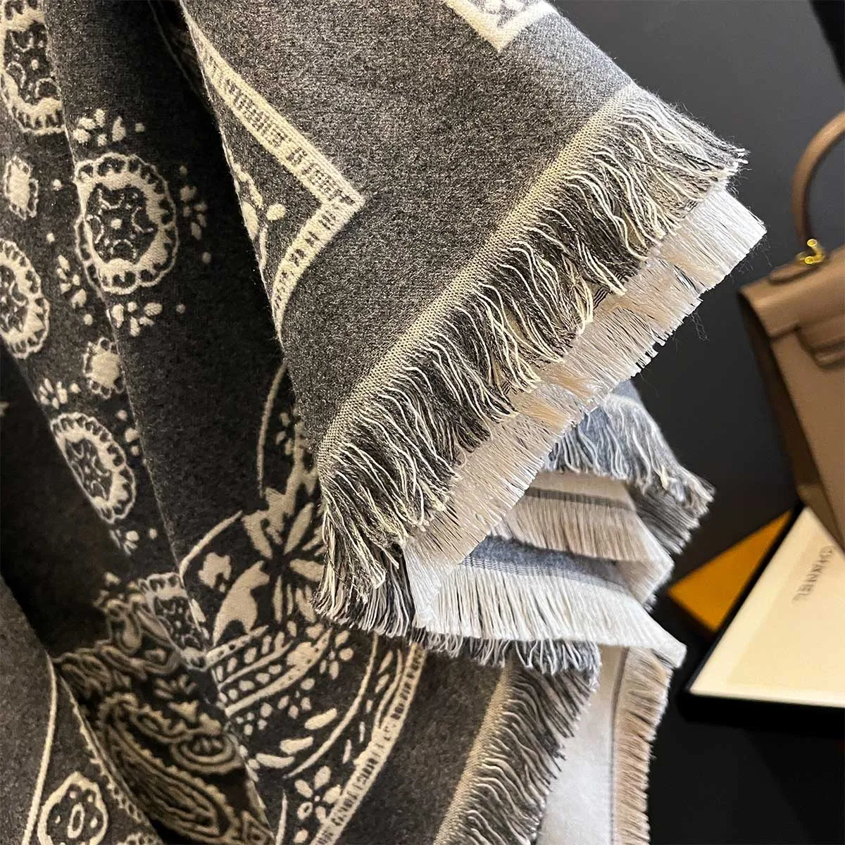 2024 New Elegance Cashmere Warm Scarf For Women Winter Thick Blanket Wraps Two-sided Bufanda Echarpe Pashmina Luxury Print Shawl