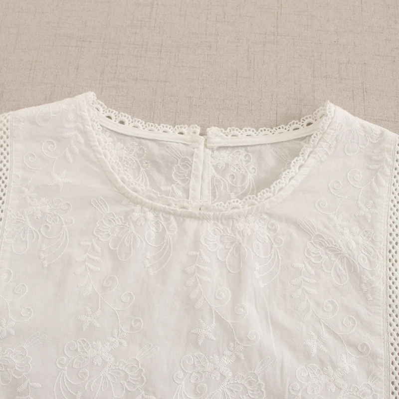 Spring New Japanese Mori Girl Sweet Embroidery Cotton Shirt Women O-Neck Long Sleeve Solid Color Casual Loose Blouse Tops