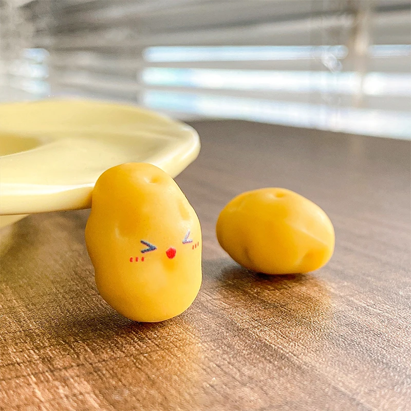 10Pcs Cute Cartoon Miniature Potato Figurine Crafts Figures Creative Decoration Desktop Small Ornaments Home Decoration Gifts
