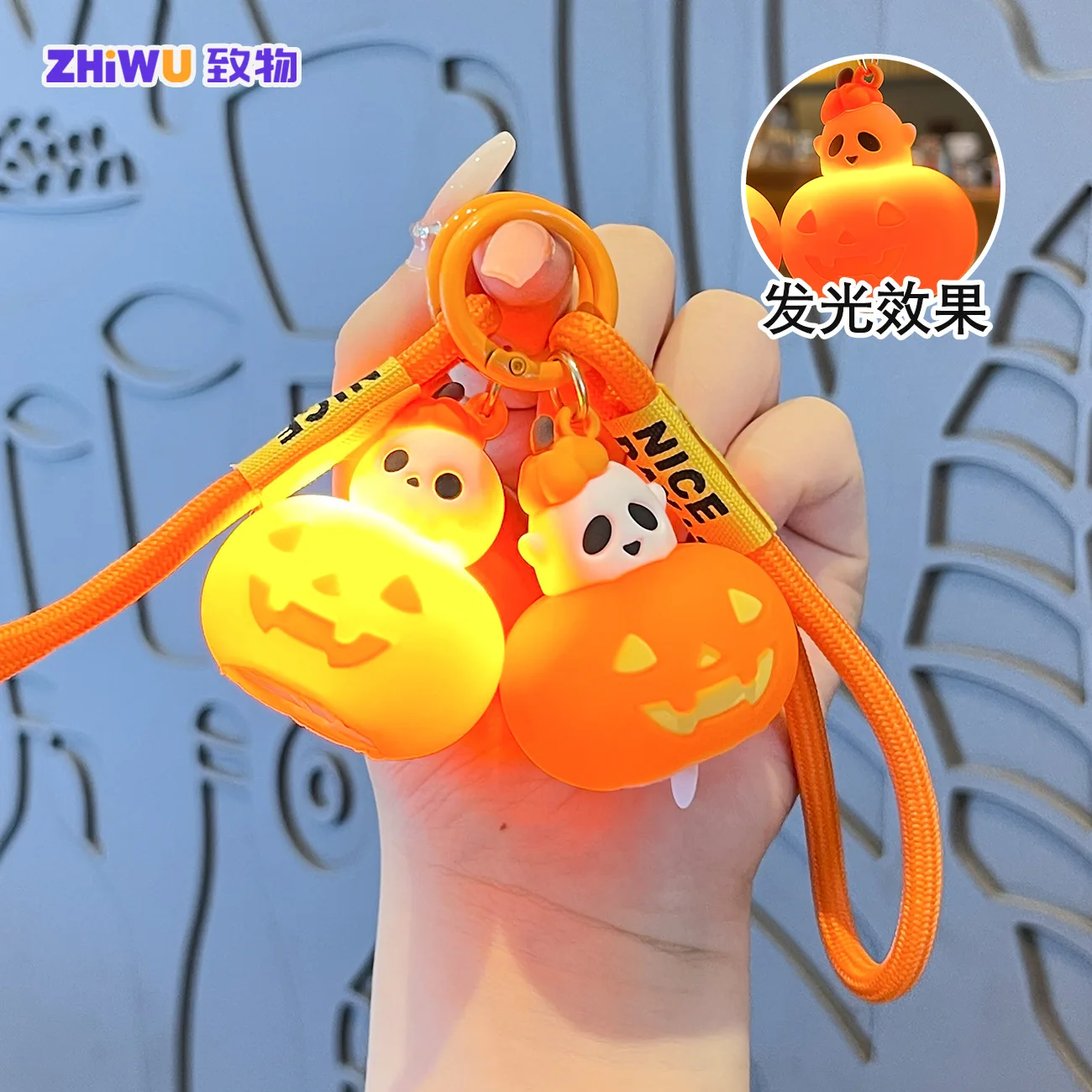 Creative Glowing Pumpkin Lamp Key Chain Unique Ghost Skull Halloween Pumpkin Lantern Keyring Women Men Car Bag Pendant Keyholder