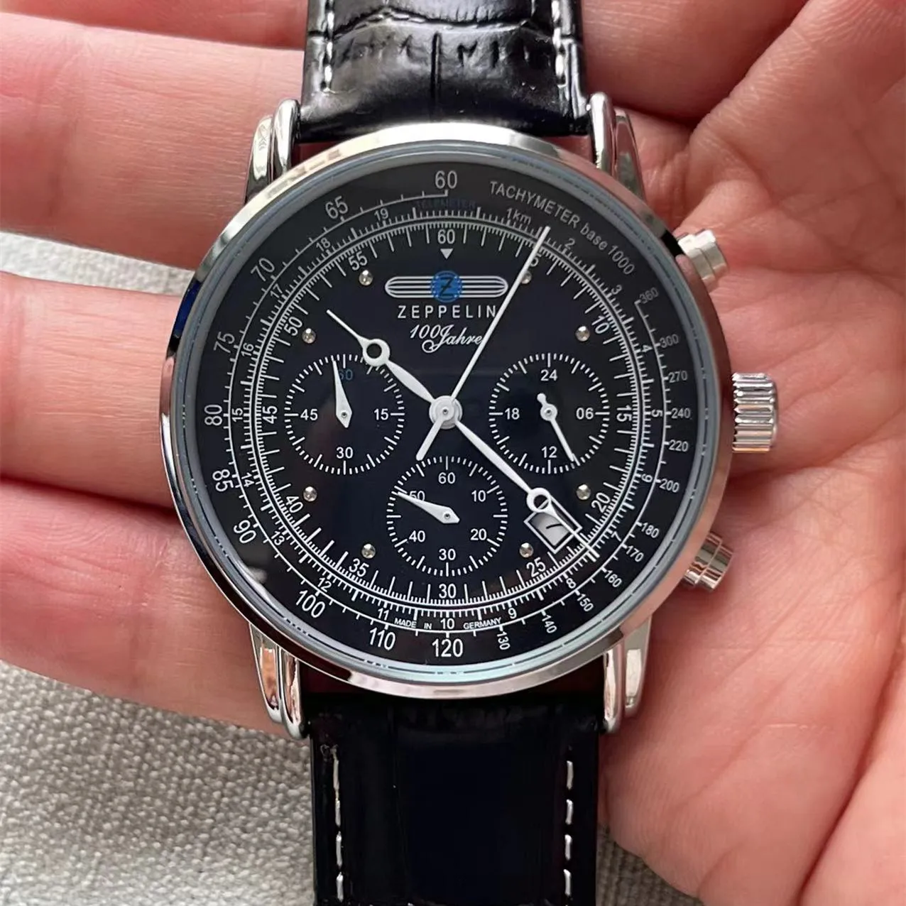 Jam tangan pria Zeppelin baru yang modis, bergaya kasual bisnis, sporty, quartz, dengan fitur tanggal otomatis dan tali kulit.