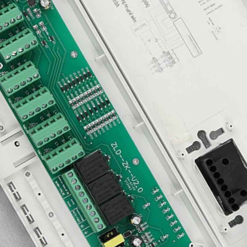 

8-Channel Central Hub For Wall-mounted Boiler Linkage Centralized Control Box For Underfloor Heating System AC Tem Controller