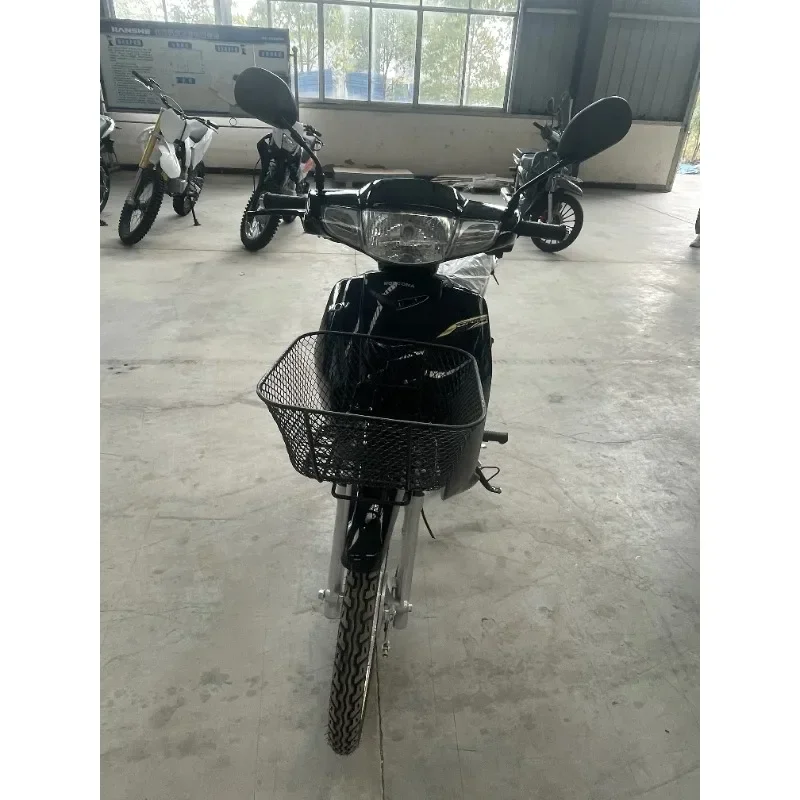 2024 new designed motorcycle for adult portable cub bike 110cc/125cc scooter