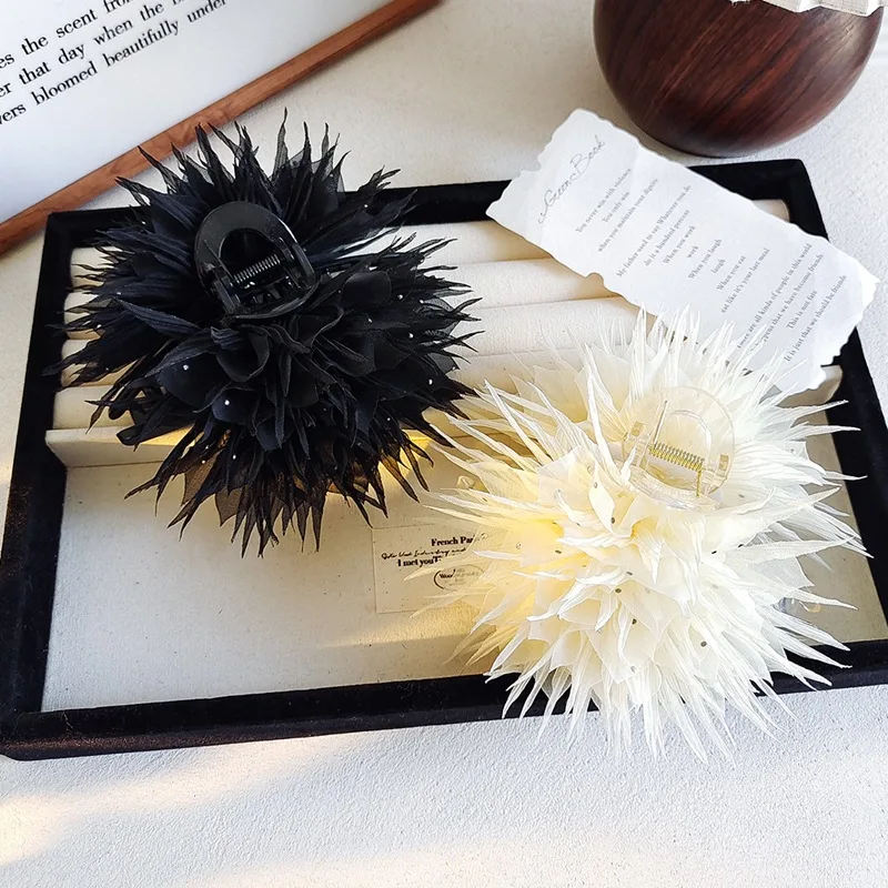 

New Arrival! Large Floral Claw Clip - Elegant Updo Hair Grip for Women, Luxury Shark Hair Clip for Back Bun Hairstyles