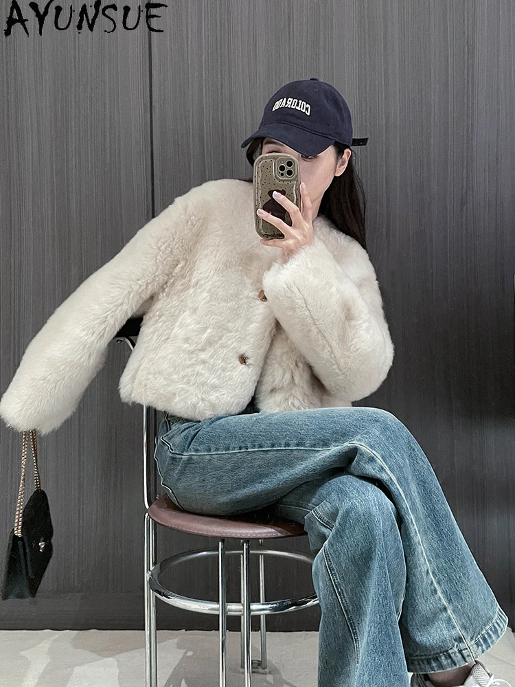 AYUNSUE 2025 Herfst Winter Shearling Jas Vrouw Luxe Korte 100% Natuurlijke Wollen Bont Jas Vrouw Kleding V-hals Twitter • =)