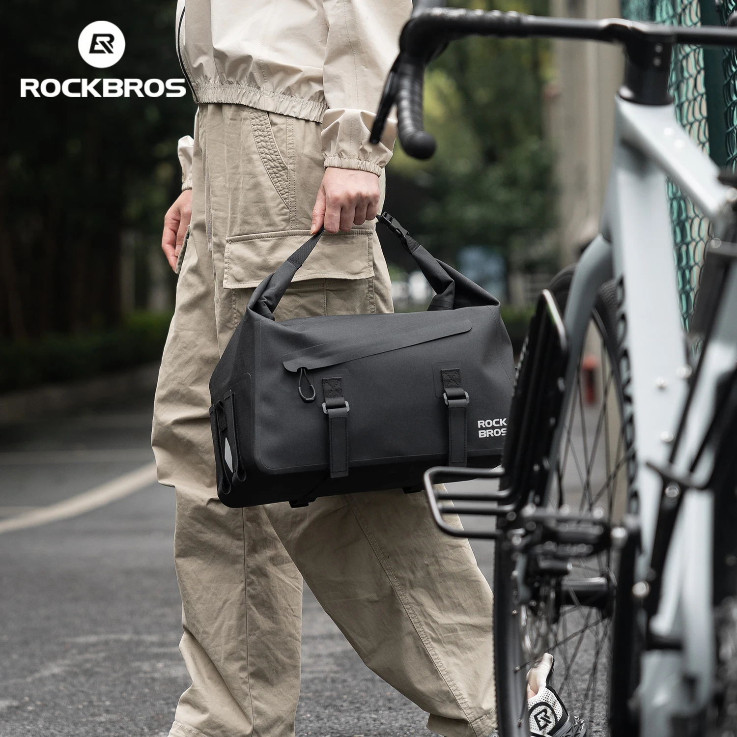 ROCKBROS Bicycle Carrier Bag MTB Bike Fully waterproof Rack Bag Trunk Pannier Cycling Multifunctional Large Capacity Travel Bag