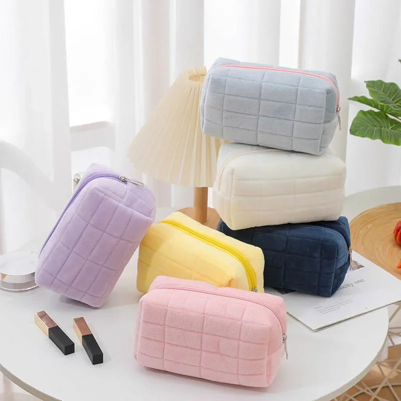 Cute Soft Plush Makeup Bags for Women Cosmetic Bag Organizer Pouch Kawaii Pencil Case Bags Travel Sanitary Napkin Pad Pouch