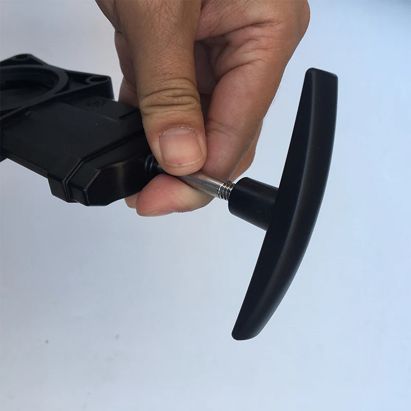 

Ручка для сливного клапана Camco 3" и 1-1/2" для автодомов и кемперов, ручка для переноски Camco