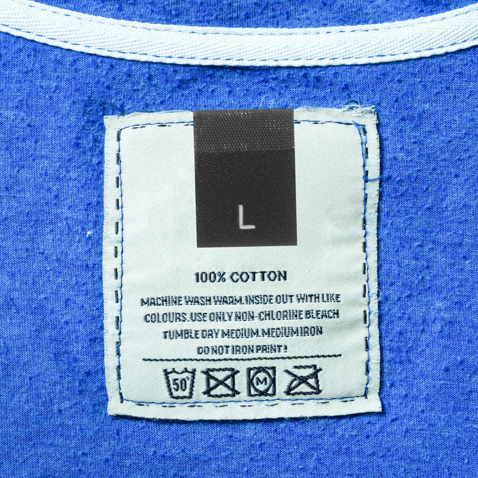 

700Pcs Garment Size Labels Polyester Size Tags for Clothing Sewing Labels for Dresses Shirts Pants Blouses Organization