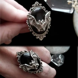 New Halloween Black Bat Ring Gothic Witch Ring Bat Cameo Adjustable Ring Women Men Party Jewelry Festival Gift Free Shipping