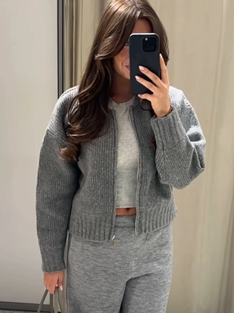 Knit Grey Sweater For Women Fashion Zipper O-necke Long Sleeve Sweaters Female 2024 Autumn Winter High Street Lady Outwear