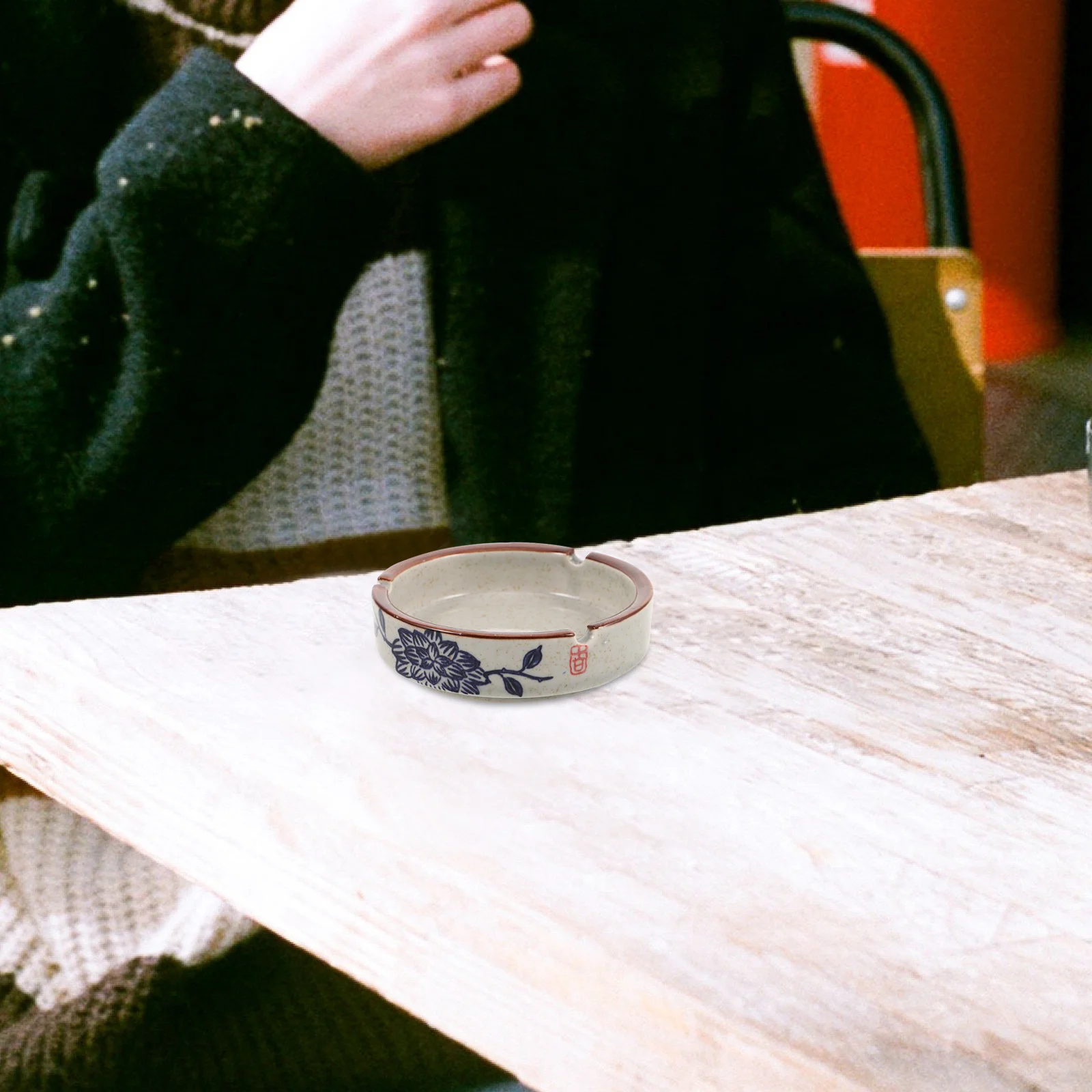 

Ceramic Outdoor Ashtray Windproof Holder Bowl for Patio Desktop Ornament Travel Vintage