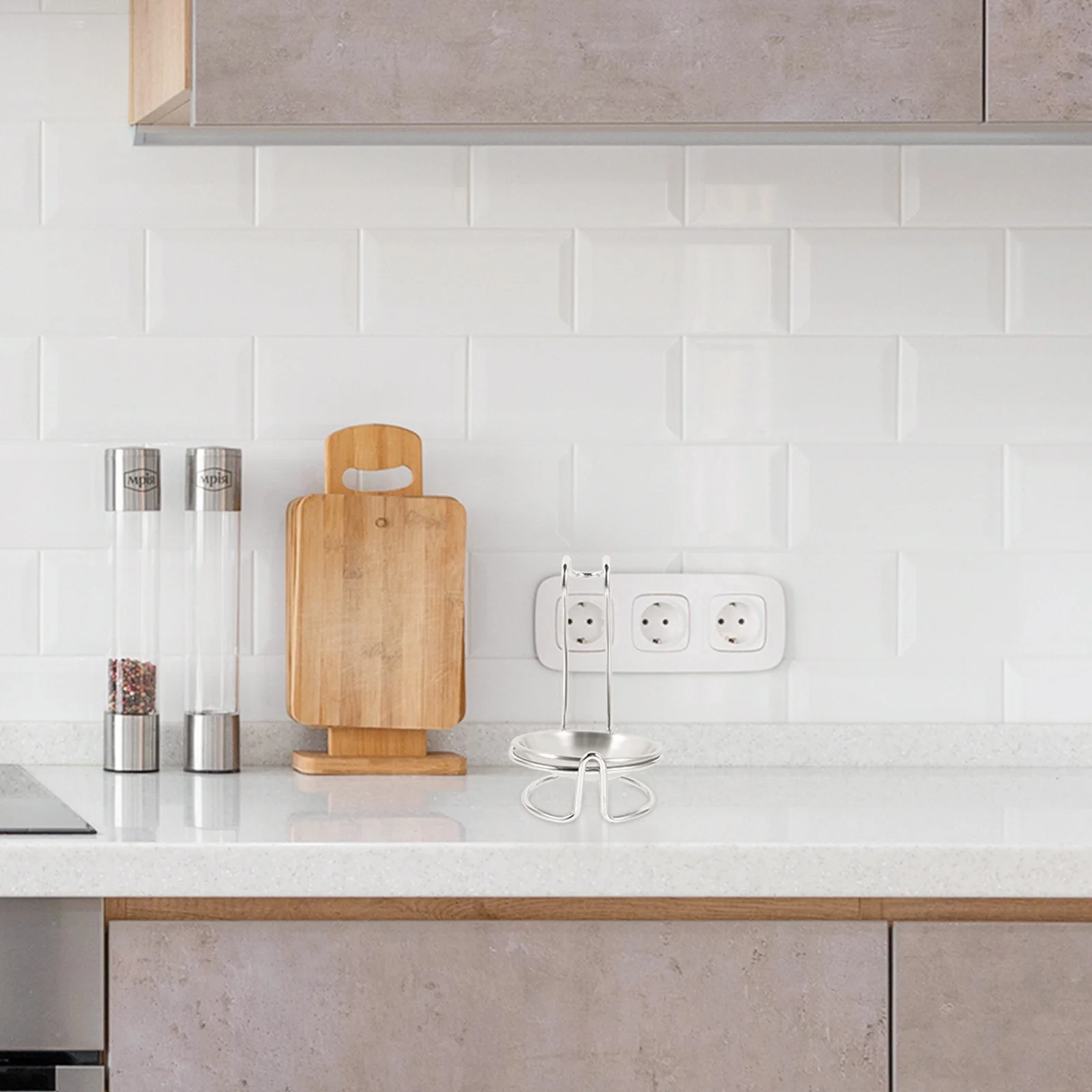 

Soup Ladle Rest Stainless Steel Spoon Holder Metal Scoop Stand Kitchen Storage Holder Household Use Upright Spoon Rest