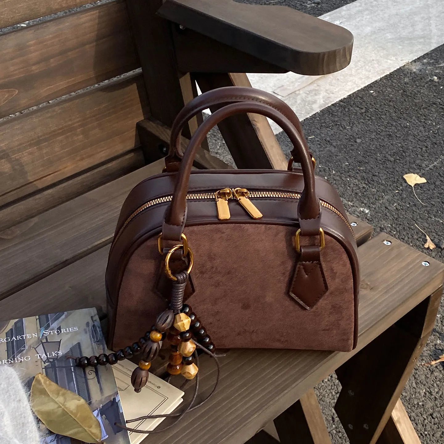 

Винтажная женская замшевая сумка-тоут с однотонной нашивкой, сумки из искусственной кожи с ручкой, большие повседневные женские сумки на одно плечо для поездок на работу