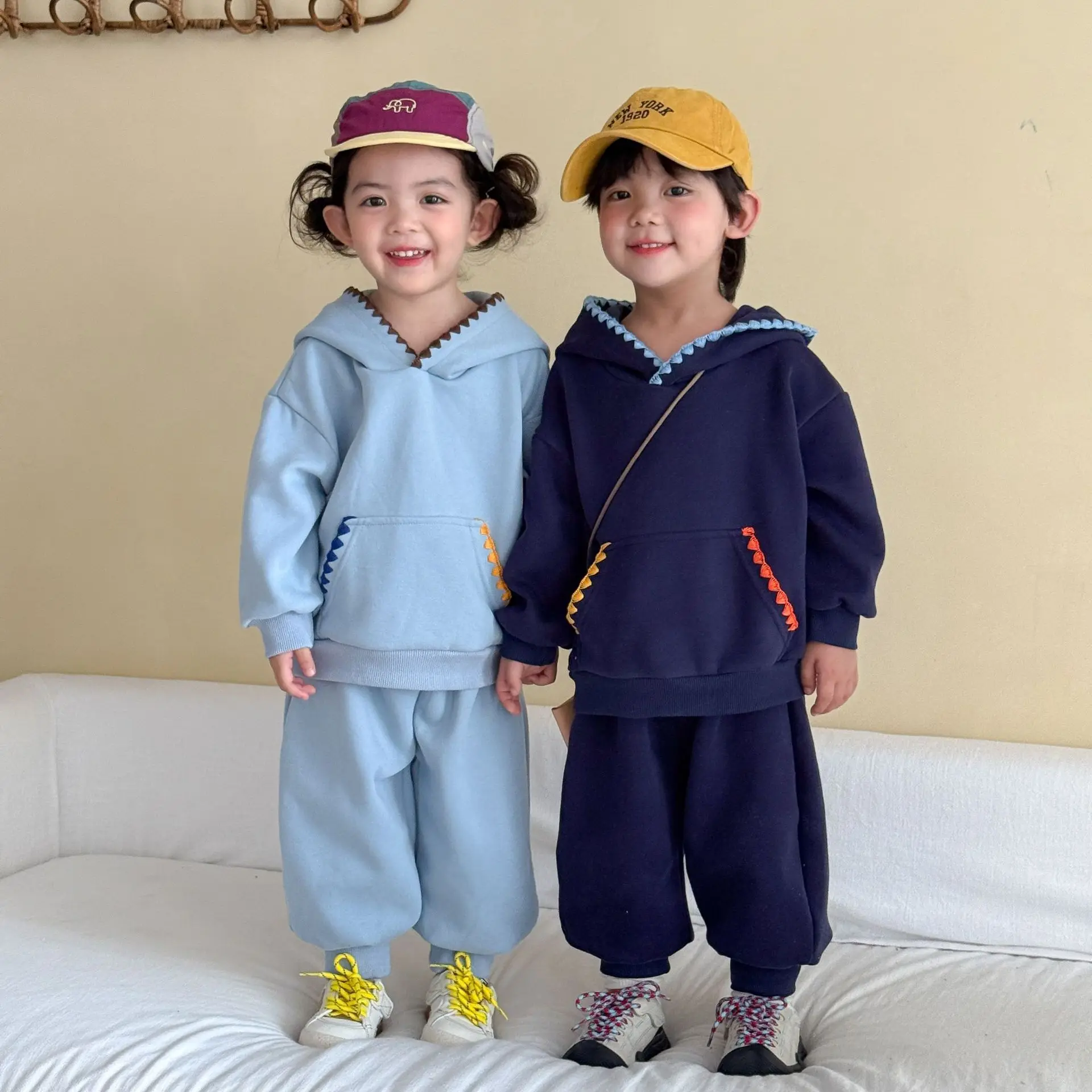 Children's Sets Autumn Sports Suit Girls' Casual 2026 New Spring and Autumn Baby Boys' Hoodie and Pants Two-piece Set
