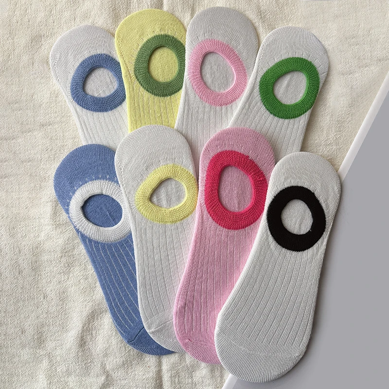 8 Pairs Random Wome…