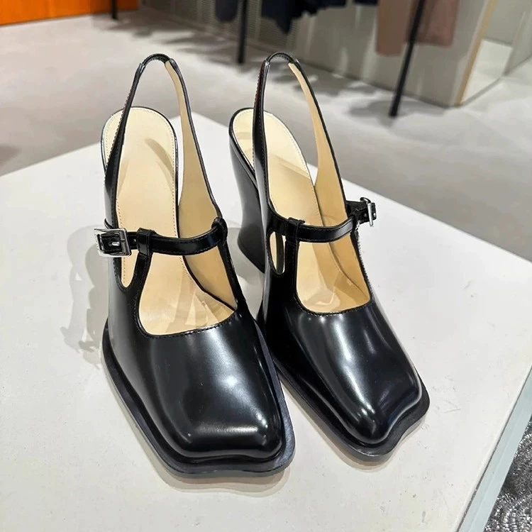 

Luxury Designer Women's Sandals Sexy Ankle Strap Buckle Square Toe Chunky High Heels Black Summer Black Elegant Slingback Pumps