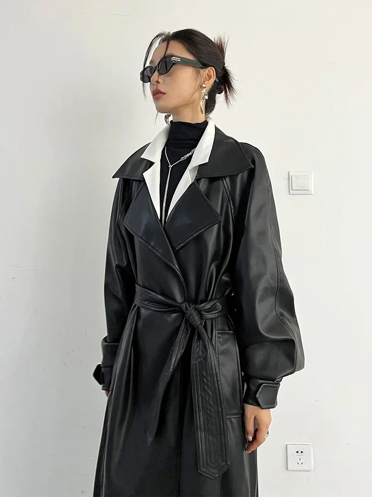 Alta qualidade vintage 2024 outono nova moda de rua premium rendas preto solto longo couro do plutônio trench coat jaqueta para mulher