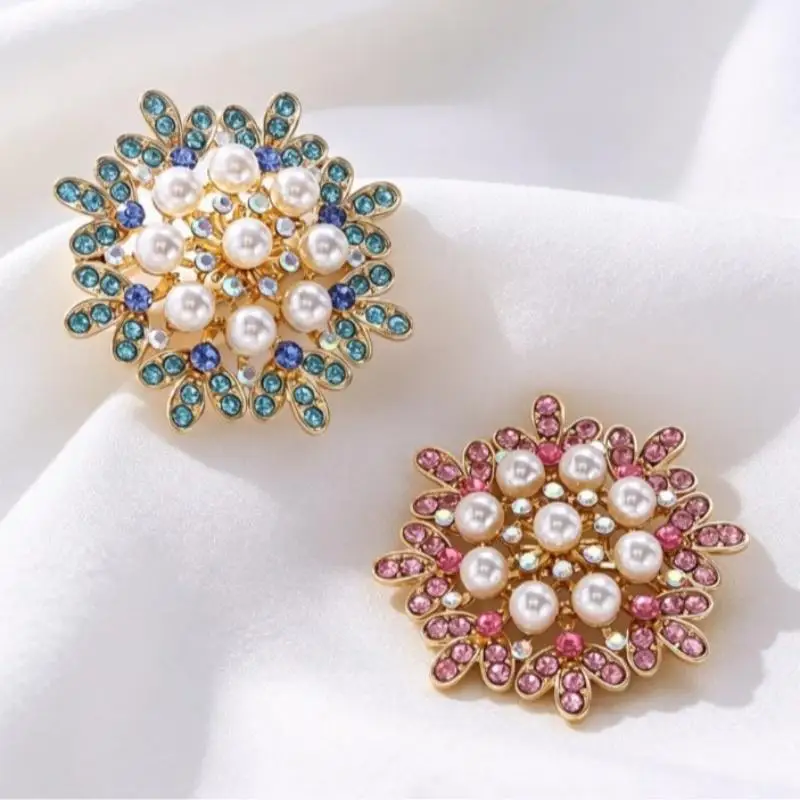 Hot Sale Gold Plated Flower Brooches Faux Pearls Sparkly Rhinestones For Wedding Formal Occasions Daily Wear Accessory