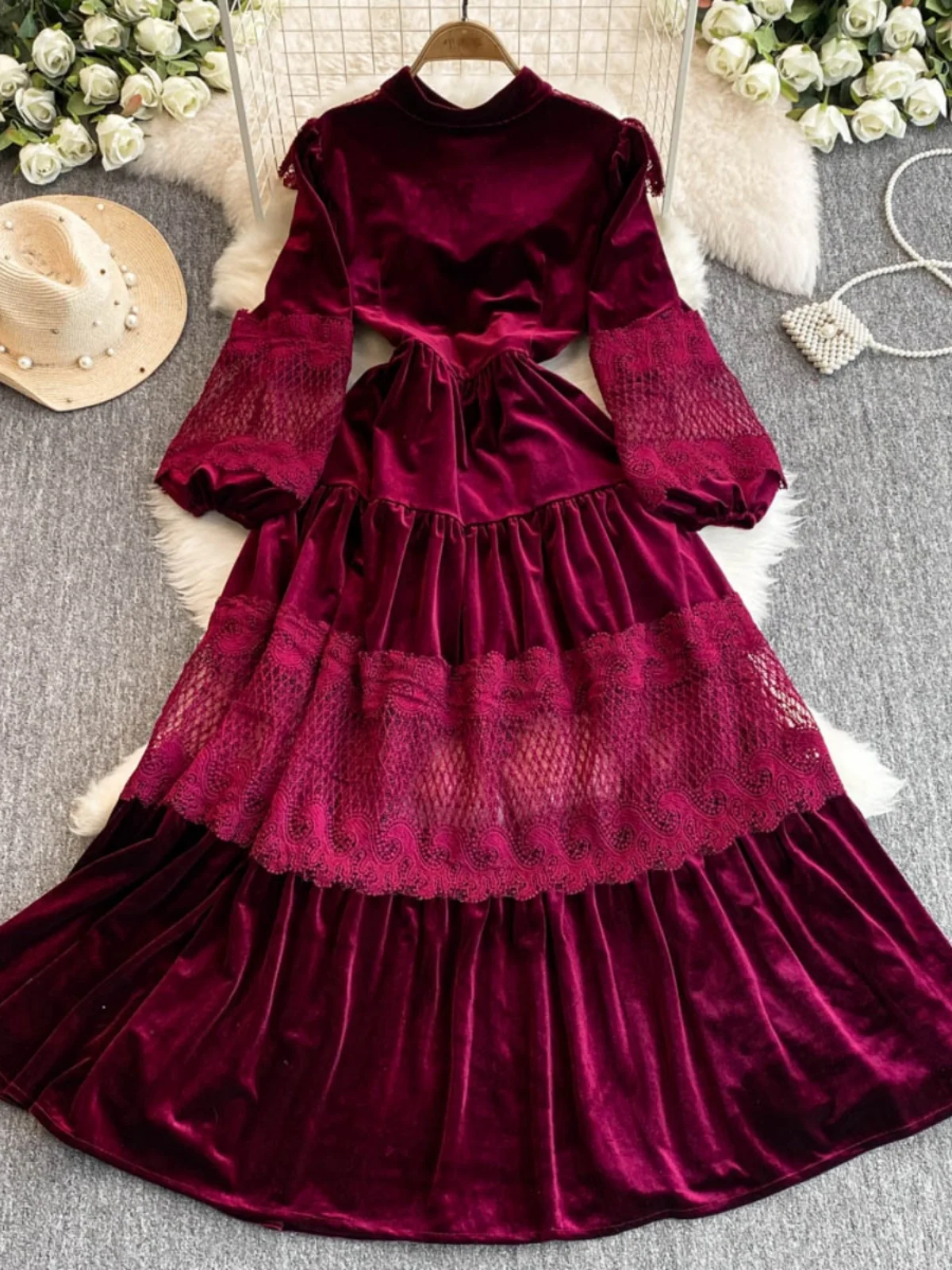 Retro Faion Velvet Long Skirt with Pearl Single Button Lace Splicing High Collar A-Line Dr Korean Sle Commute Dr