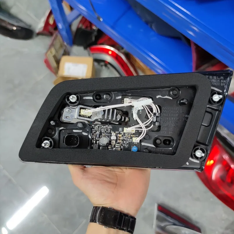 ل تسلا نموذج S 2012 2013 2014 2015 2016 2017 2018 2021 اليمين/اليسار الداخلي الذيل ضوء LED OEM 3 دبابيس 6005924-00-E 600592400E