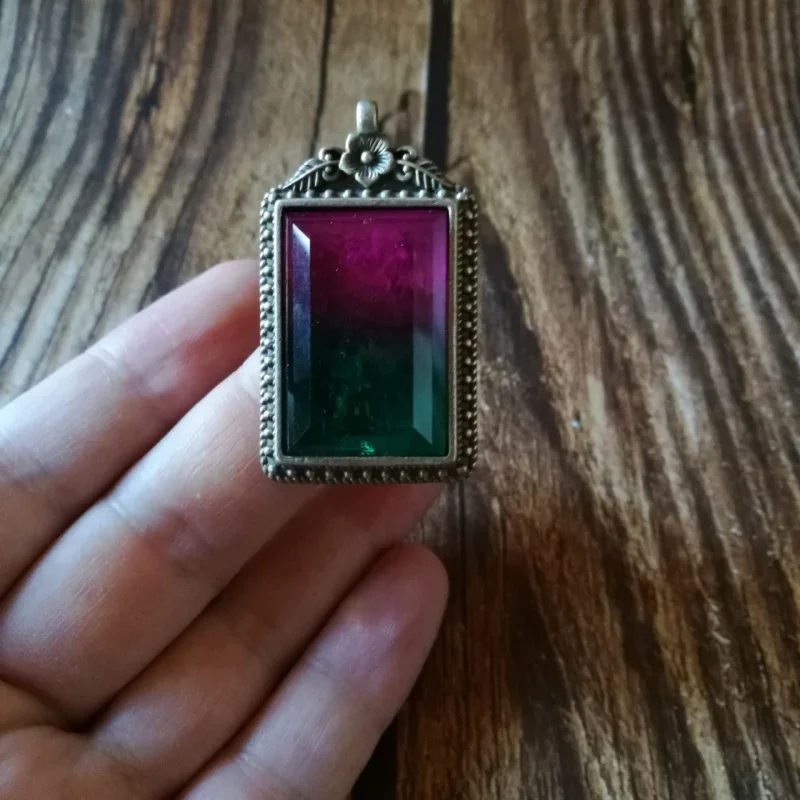 Old Silver Inlaid Two-Tone Tourmaline Colorful Pendant Necklace