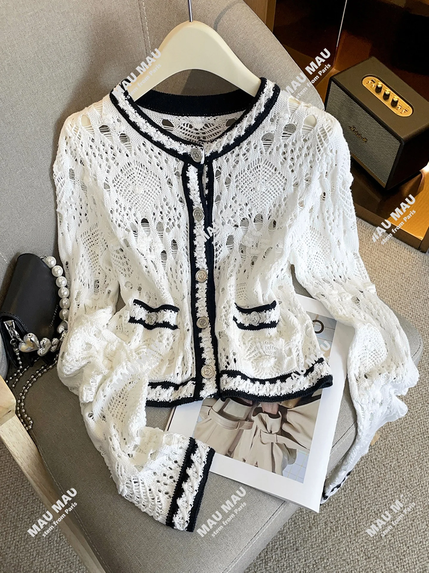 Cardigã F E de Tricô Aberto com Design Floral Vazado Suave, Manga Longa, Gola Redonda, Cor Sólida, Roupa Casual