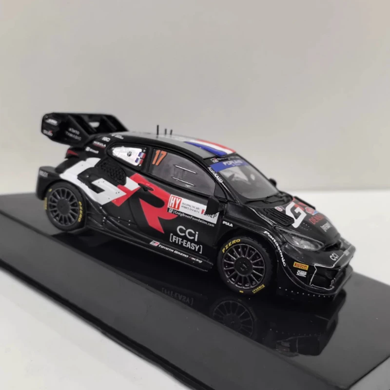 IXO Diecast Escala 1:43 GR YARIS # 17 2024 liga simulação modelo de corrida coleção decoração menino presente brinquedo exibição estática