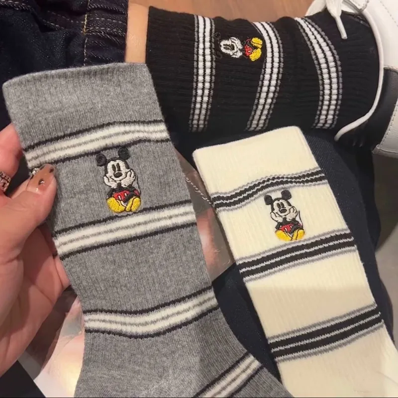 Disney Cartoon Mickey's new cute girls autumn and winter comfortable, soft, non-slip contrasting retro striped trendy pile socks