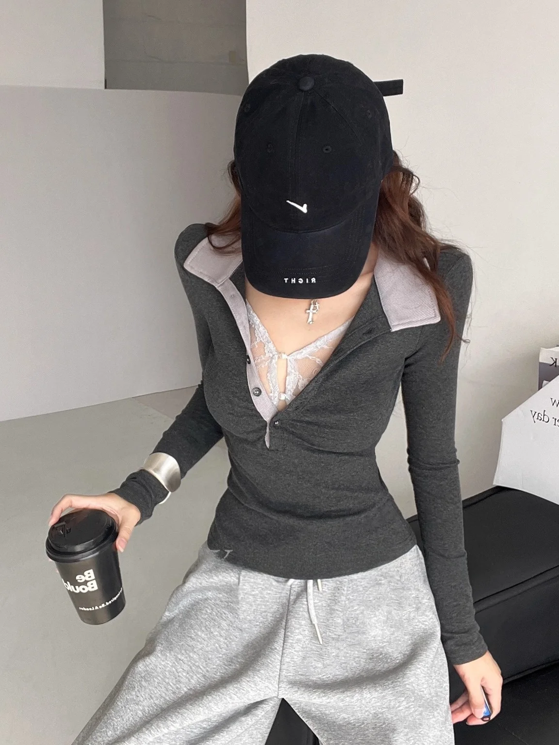 Haut femmes coupe ajustée longue Sve tricot T-shirt dentelle Patchwork faux deux pièces décontracté Sle coton mélange tissu