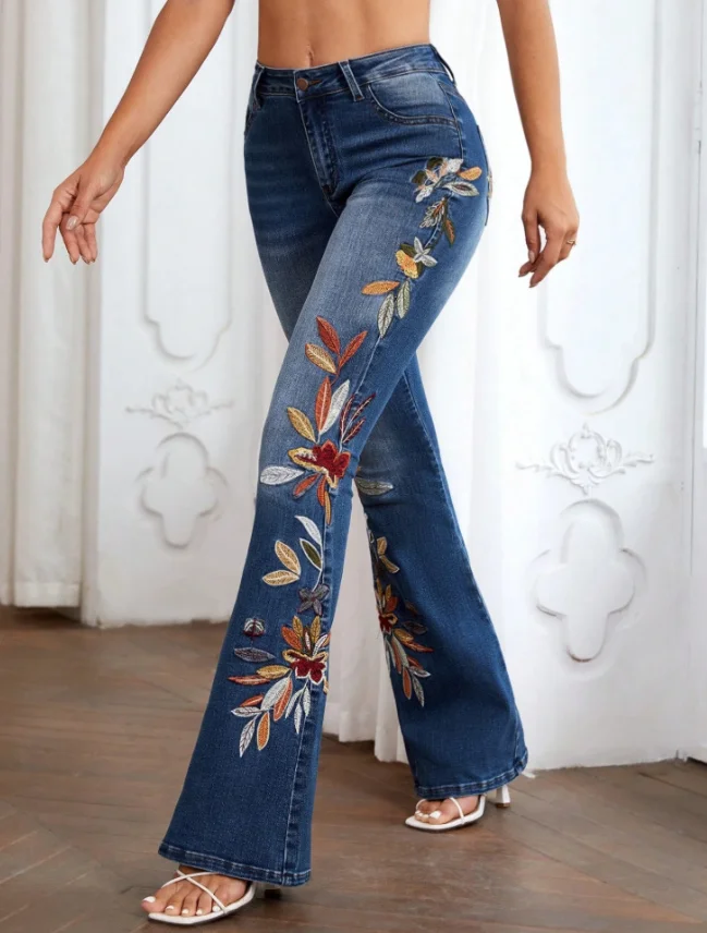 Women's High-Waisted Embroidered Bell-Bottom Jeans with Floral Patterns, Frayed Hem, Stone Washed Fitted Denim Long Pants w80